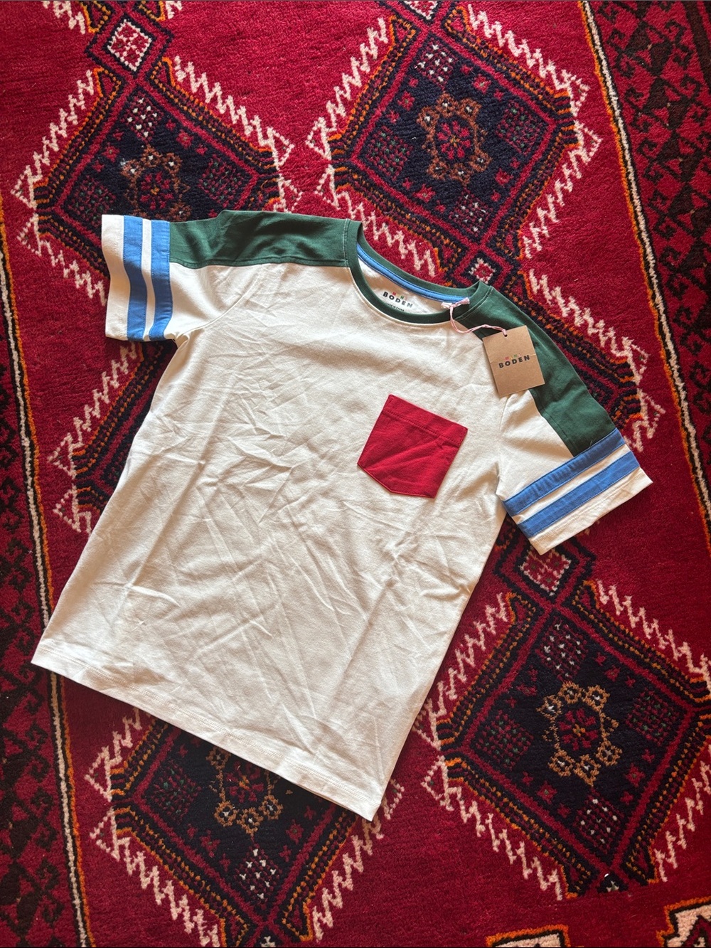 Mini Boden NWT Color-block Tee with Green Sleeves and Red Pocket Cream